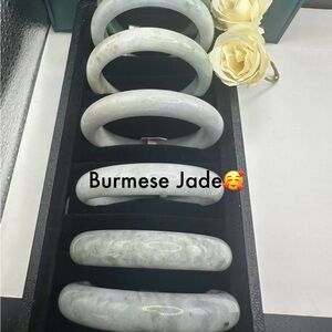 Authentic Burmese jade bangle size 58-59mm